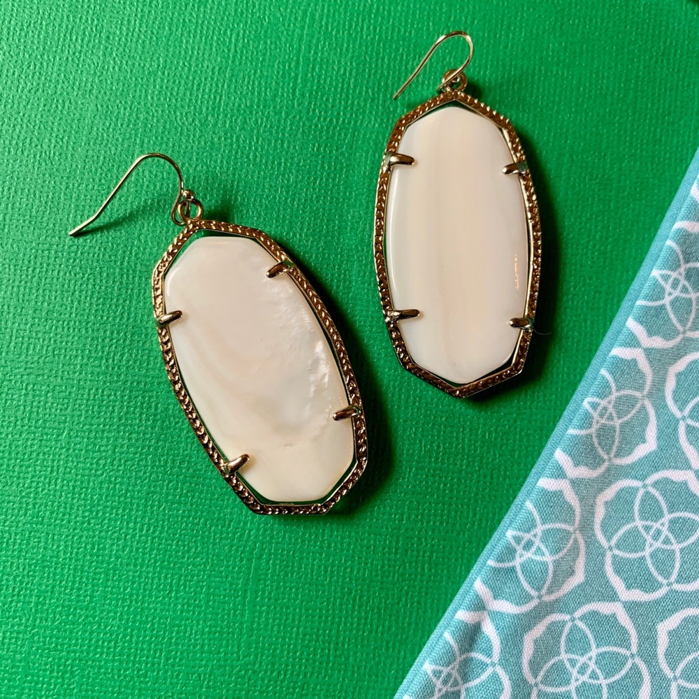 Kendra Scott White Danielle earrings
